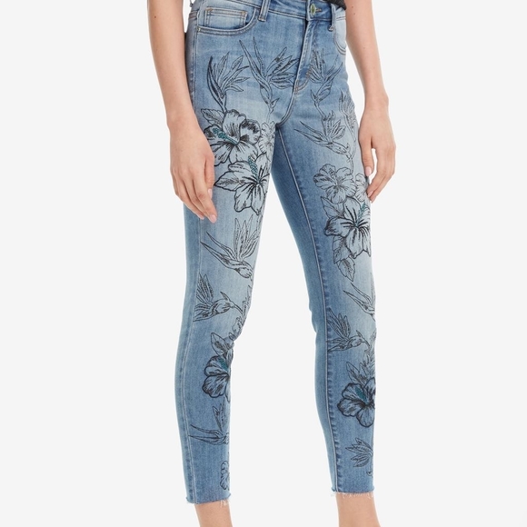 🎉3xHP🎉 Desigual Floral Jeans “Hibiscus” size 29 - Picture 14 of 16